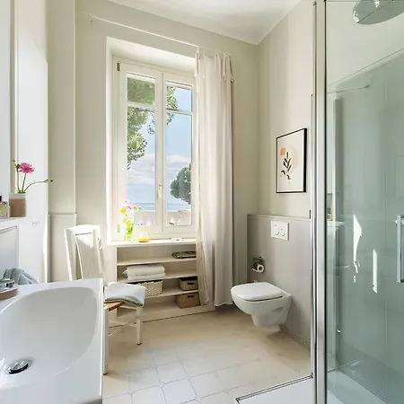 Modern Fontana In Holiday home *