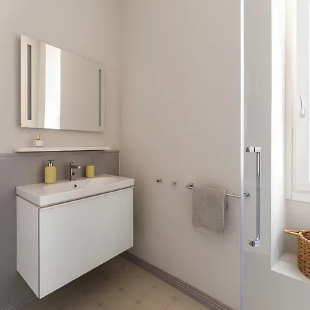 Modern Fontana In Sanremo