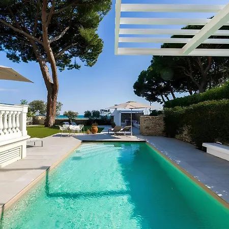 Modern Fontana In * Sanremo